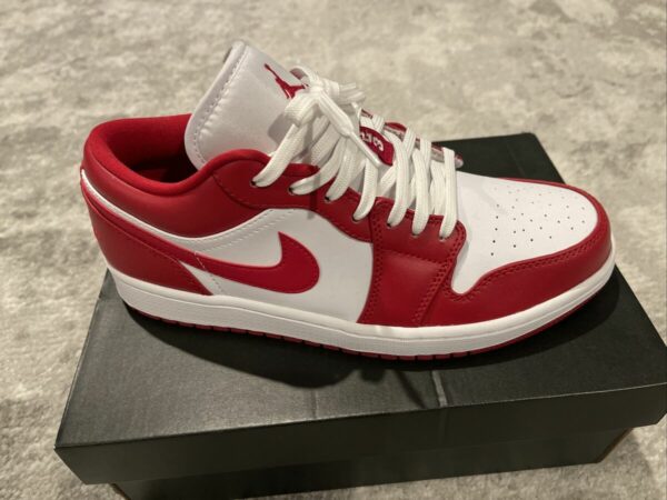 Red Shoes